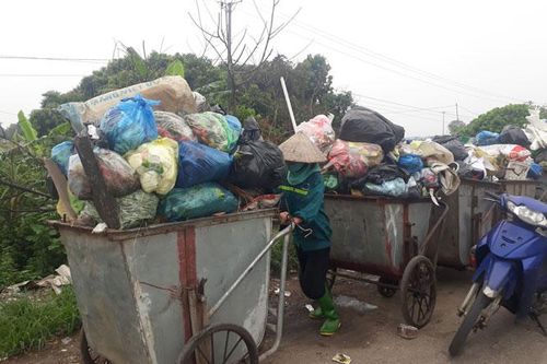 Gỡ vướng trong thu gom rác ở ngoại thành