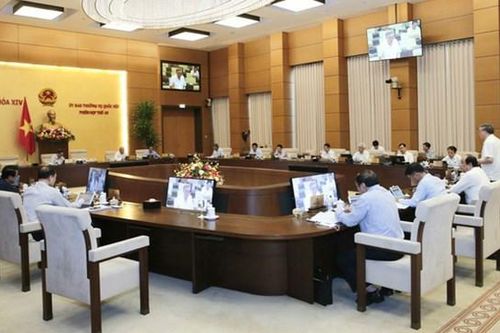 Gọn đầu mối, giảm tối đa cấp trung gian