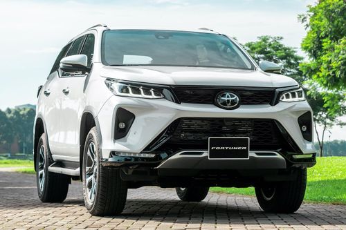 Toyota Fortuner 2021 được ra mắt ở Việt Nam, giá cao nhất 1,434 tỷ
