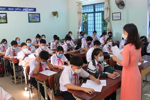 Học sinh Quảng Nam nghỉ học để phòng tránh bão số 5