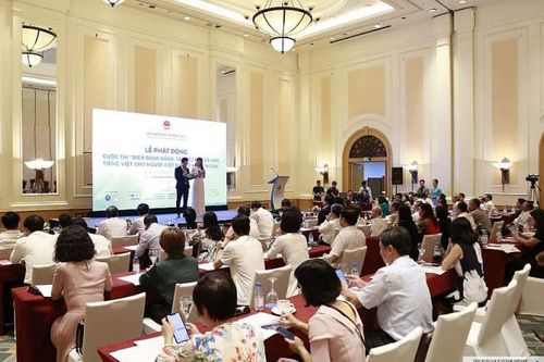 Phát động cuộc thi 'Biên soạn sách, tài liệu dạy và học tiếng Việt cho người Việt Nam ở nước ngoài'