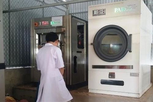 'Thổi giá' máy giặt từ 2 tỷ lên 12 tỷ, Trang thiết bị YT Hà Tĩnh liên quan những gói thầu nào?