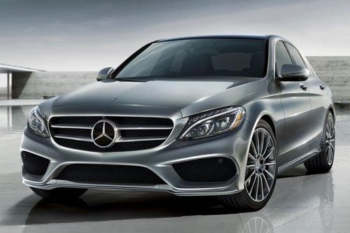 Mercedes-Benz C-Class đứng đầu về khả năng gây ấn tượng ở ứng dụng hẹn hò Tinder