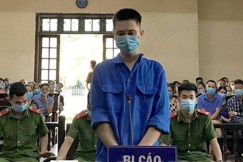 Sát hại bố của bạn gái vì 'cuồng yêu'