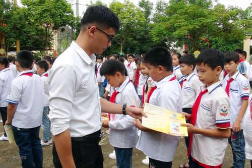 Nỗ lực triển khai có hiệu quả chính sách BHYT học sinh, sinh viên
