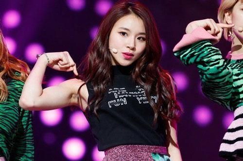 Những nữ idol Kpop có gương mặt ngây thơ nhưng body cơ bắp, lực lưỡng như nam giới