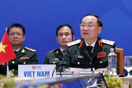 Hợp tác quân sự vì một ASEAN gắn kết và chủ động thích ứng