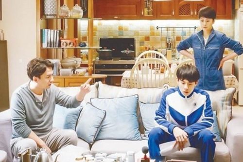 Áp lực 'gà mái mẹ' ở Trung Quốc