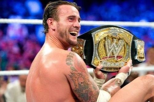 Những đô vật WWE chuyển sang MMA