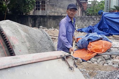 Đời thợ xây - sinh nhai cơ cực nhưng vẫn lạc quan