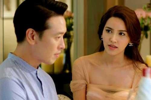 Đang thể dục trong công viên, tôi 'chết lặng' khi thấy anh chàng đi xe lăn bán tăm tre