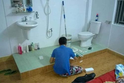 Dân mạng 'sốc' với phòng trọ có 1-0-2 giữa lòng thành phố: 'Nhà vệ sinh trong, phòng tắm thiết kế ra ngoài như... khách sạn 4 sao'