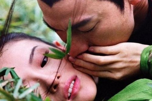 Quay cảnh hôn với Lưu Đức Hoa, Chương Tử Di bỏ cơm mấy ngày mới hết sợ