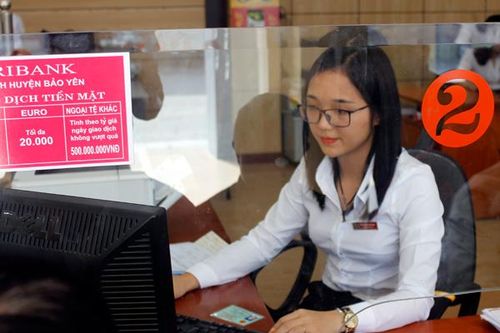 Agribank triển khai chương trình 'Mua bảo hiểm - Nhận quà lớn cùng Abic'