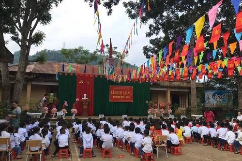 Khởi công xây dựng trường học thứ chín do Chubb Life Việt Nam tài trợ