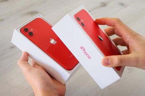 Cửa hàng liên tục giảm giá iPhone 11