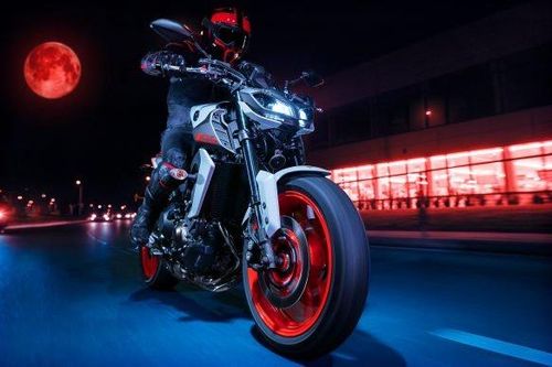 Yamaha MT-09 2021 sẽ có động cơ mạnh hơn?