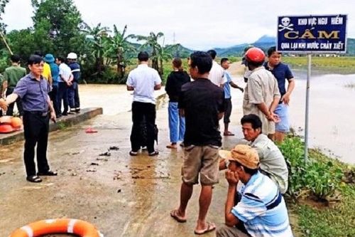 Hà Tĩnh: Tìm thấy thi thể người đàn ông bị nước lũ cuốn trôi