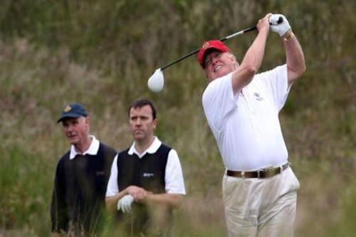 Bí mật khiến Tổng thống Trump trở thành 'tay golf giỏi nhất giới siêu giàu'