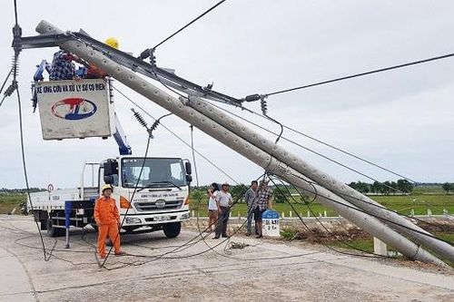 Thừa Thiên – Huế: Tối nay 90% khách hàng sẽ có điện trở lại