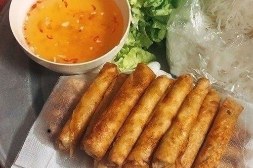 Món ngon cuối tuần: Cách làm chả giò que tôm thịt ai ăn cũng nghiền
