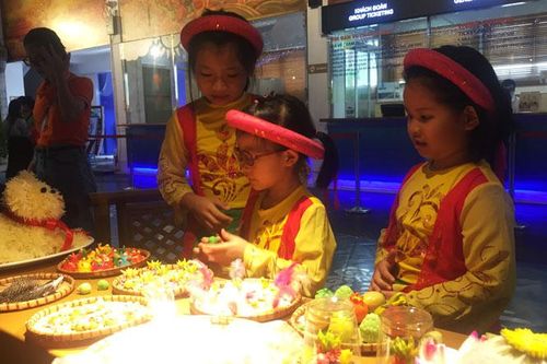 Vui Tết Trung thu tại Hoàng thành Thăng Long