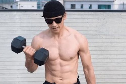 Sự nghiệp của những ca sĩ thần tượng sau khi rời công ty quản lý