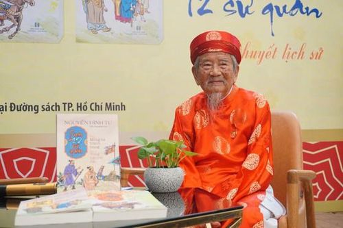 Ra mắt bộ sách lịch sử 'Loạn 12 sứ quân'