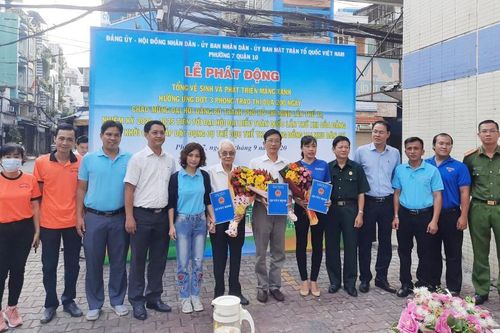 Nhiều địa phương tại TPHCM ra quân tổng vệ sinh môi trường
