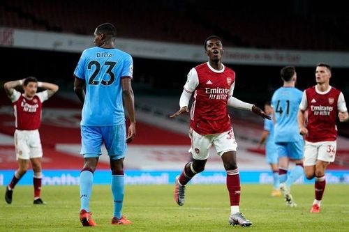 Nhọc nhằn hạ West Ham, Arsenal khởi đầu hoàn hảo