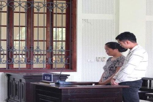 Cho bạn mượn nhà đánh bạc rồi thu tiền hồ