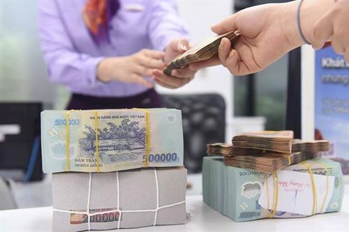 Rót tiền vào trái phiếu doanh nghiệp: Cần cẩn trọng