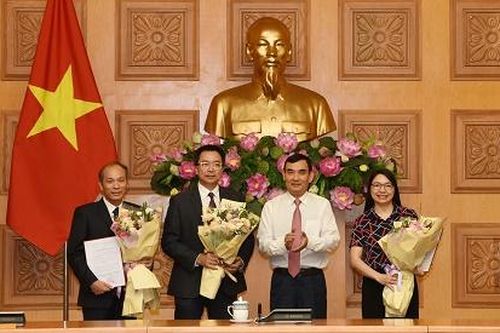 Điều động, bổ nhiệm nhân sự Văn phòng Chính phủ, Bộ Công an