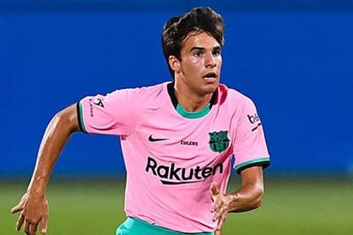 Koeman gây tranh cãi khi loại bỏ Riqui Puig