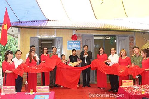 Tổng kết Đề án hỗ trợ hộ nghèo, khó khăn về nhà ở huyện Vân Hồ