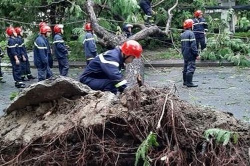 Thêm 2 nạn nhân ở Huế tử vong do bão số 5