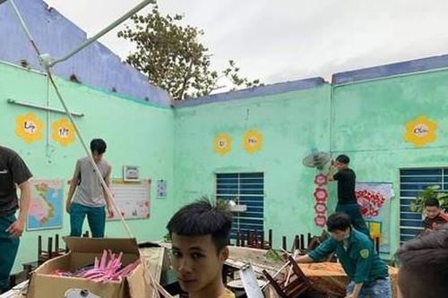 Thừa Thiên – Huế: Hơn 21.000 nhà bị tốc mái do bão số 5