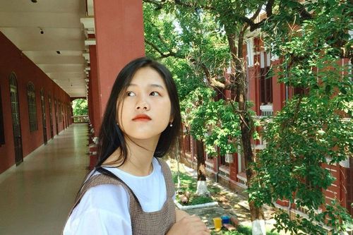 3 ngôi trường hút khách check-in ở Huế
