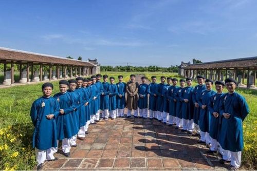Viết tiếp về chủ trương mặc áo dài ở Thừa Thiên Huế: 'Sẽ lan tỏa như một trào lưu, xu thế...'