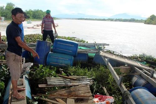 Lồng bè mà biết nói năng...!