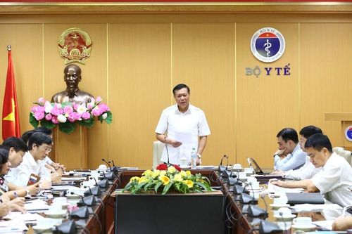 Tập huấn về công tác phòng, chống dịch bệnh và an toàn tiêm chủng