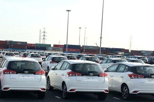 Tháng 8/2020, ô tô nhập khẩu tăng gần gấp đôi