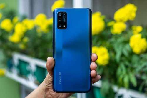 Smartphone chip S720G, RAM 8 GB, sạc 65W, giá 8,99 triệu ở Việt Nam