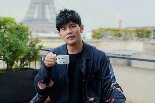 Châu Kiệt Luân cho thấy độ giàu có, chịu chi khi dùng vài từ để đáp trả lời chỉ trích của dân mạng