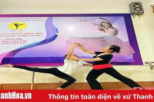Người góp phần 'thắp lửa' cho nghệ thuật truyền thống xứ Thanh