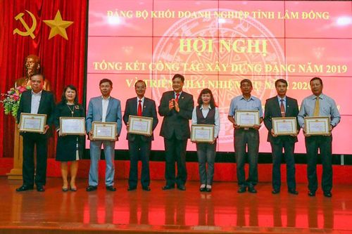 Nâng cao chất lượng sinh hoạt chi bộ ở Đảng bộ Khối Doanh nghiệp