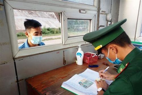 Phát hiện, xử lý 123 vụ vượt biên trái phép