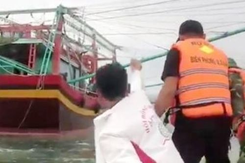 Một ngư dân gặp nạn tử vong trên biển