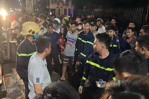 Trắng đêm tìm người phụ nữ rơi xuống cống ở Đồng Nai