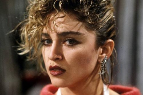 Madonna làm phim về thăng trầm trong cuộc đời mình